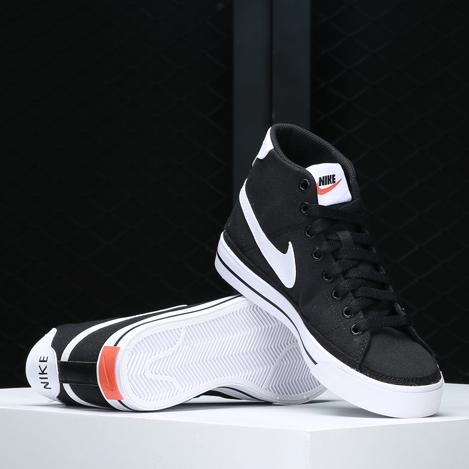 Nike Authentic COURT LEGACY CN - Vans Shoes Authentic recensione e prezzo